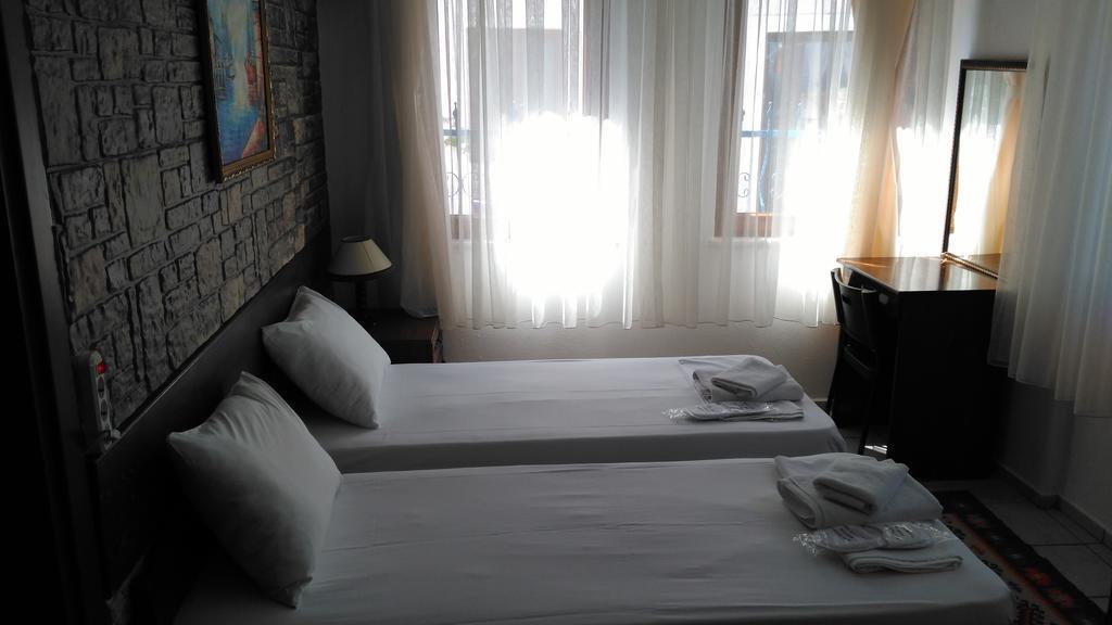 Adali Guest House Бозджаада Екстериор снимка
