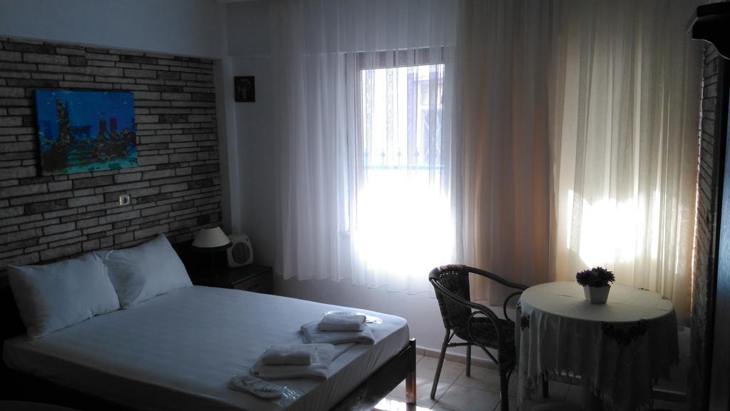 Adali Guest House Бозджаада Екстериор снимка
