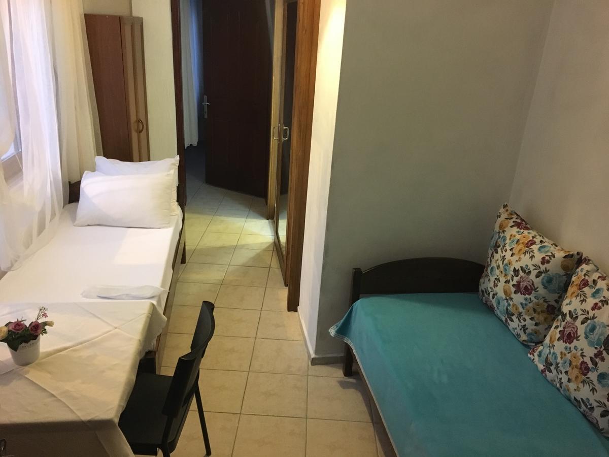 Adali Guest House Бозджаада Екстериор снимка