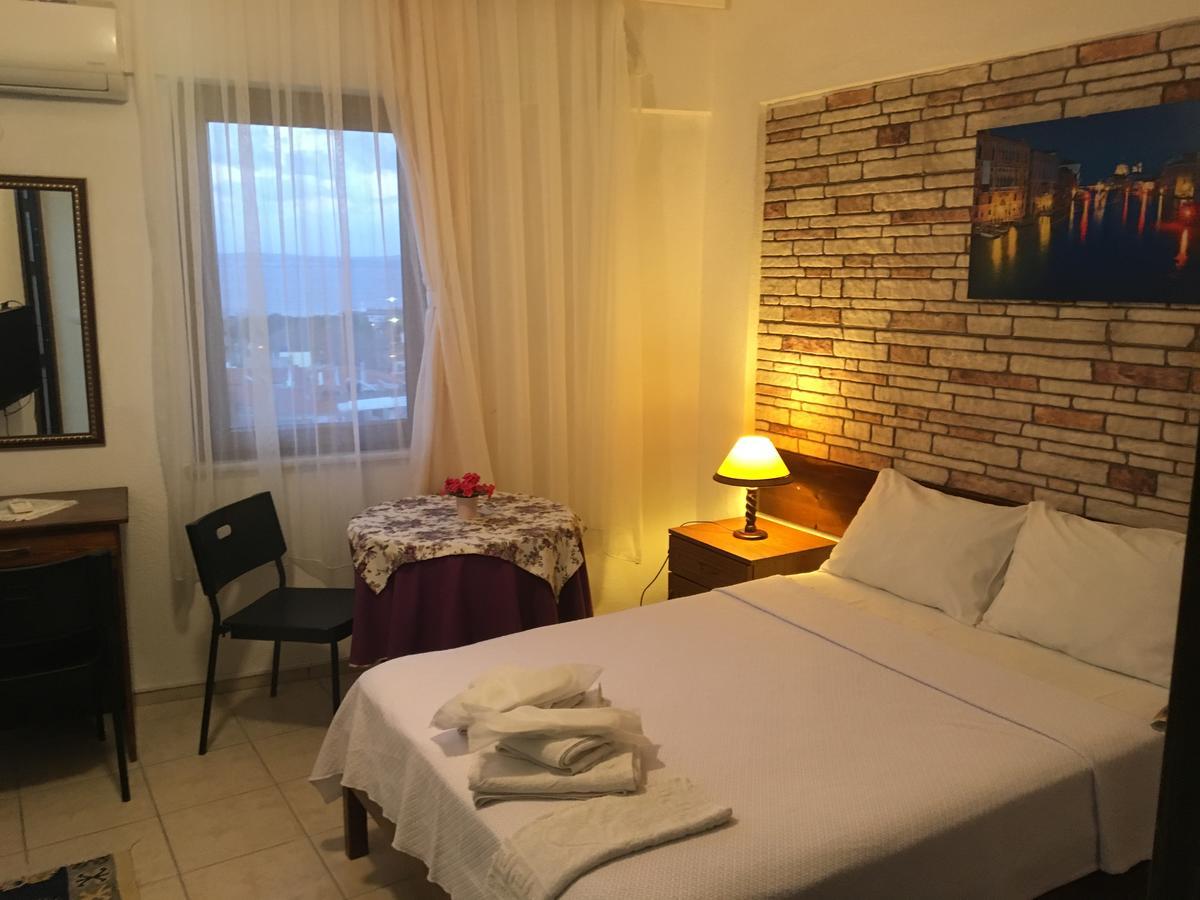 Adali Guest House Бозджаада Екстериор снимка