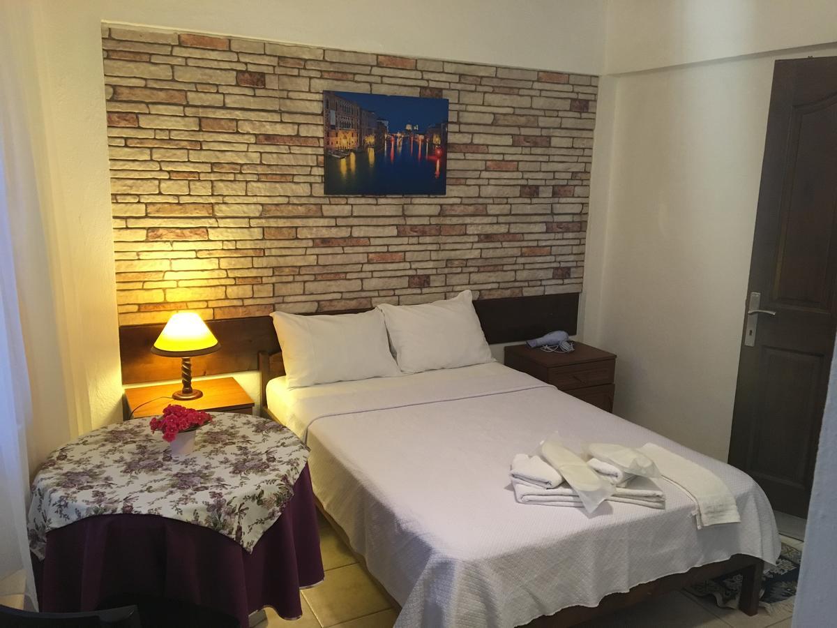 Adali Guest House Бозджаада Екстериор снимка
