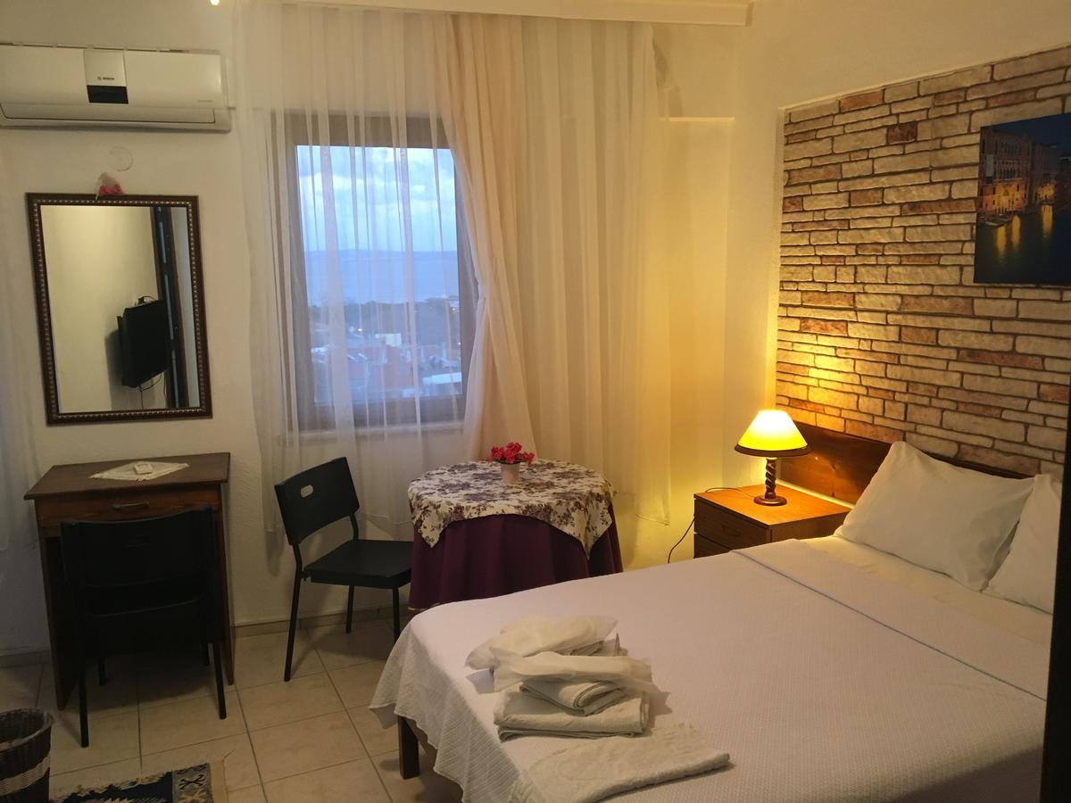 Adali Guest House Бозджаада Екстериор снимка
